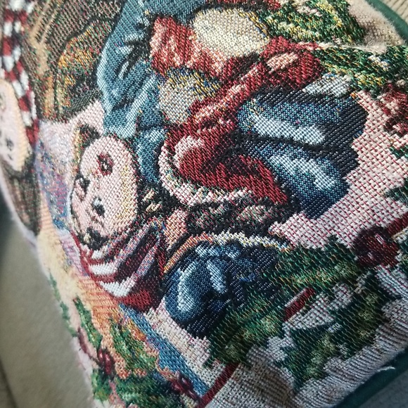 90s Vintage Embroidered Christmas Pillow, Embroidered Pillow, Vintage Christmas - Picture 3 of 5